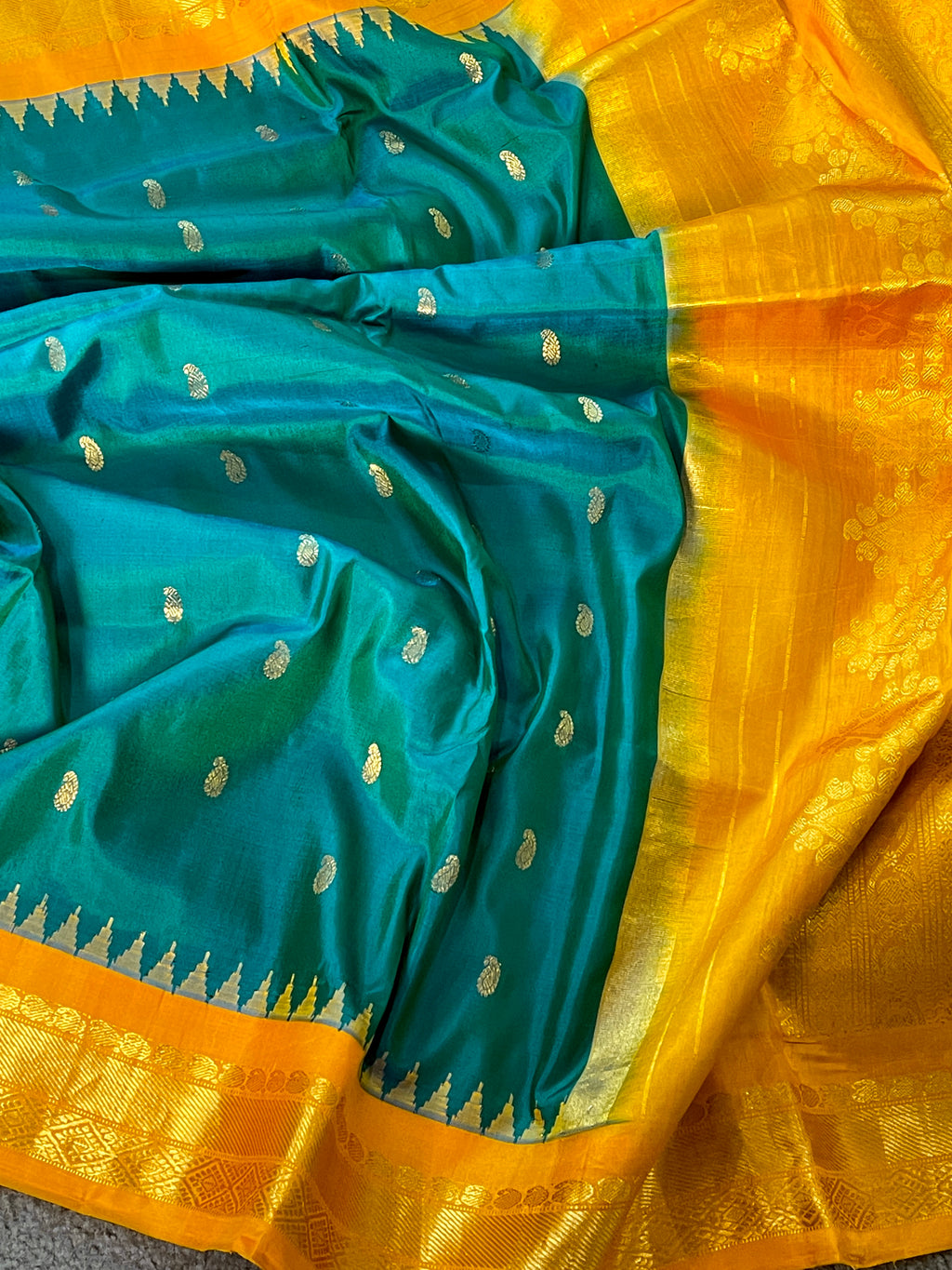 Gadwal Silk